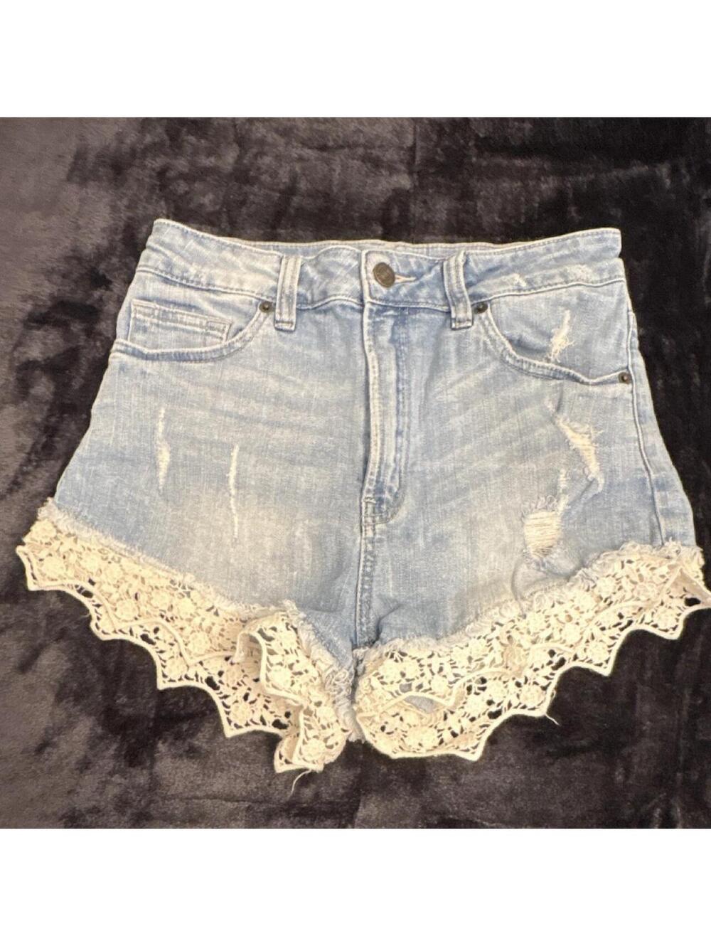 JustUSA Small Women's Jean Lace Shorts
